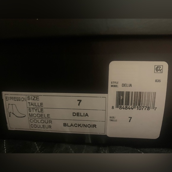 Expression booties size 7 - Picture 5 of 5